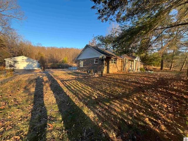1334 Kentucky 1668, Marion, KY 42064
