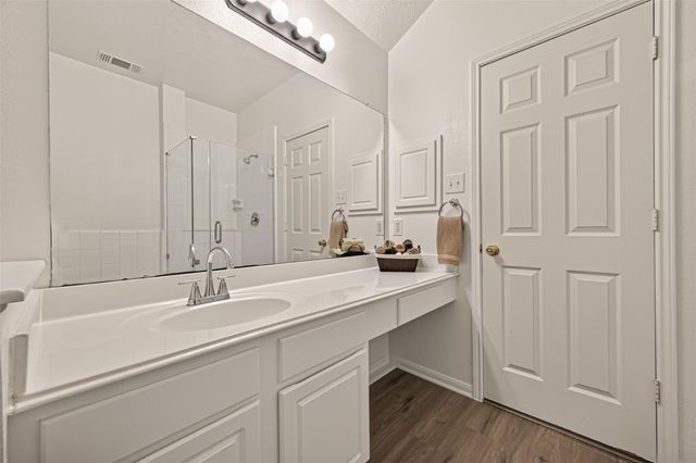 16906 Fairway Glen Lane, Sugar Land, TX 77498