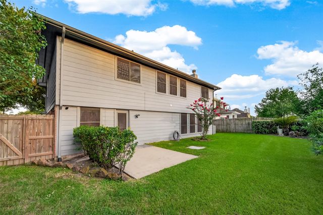 16906 Fairway Glen Lane, Sugar Land, TX 77498