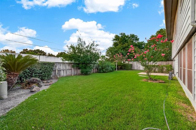 16906 Fairway Glen Lane, Sugar Land, TX 77498