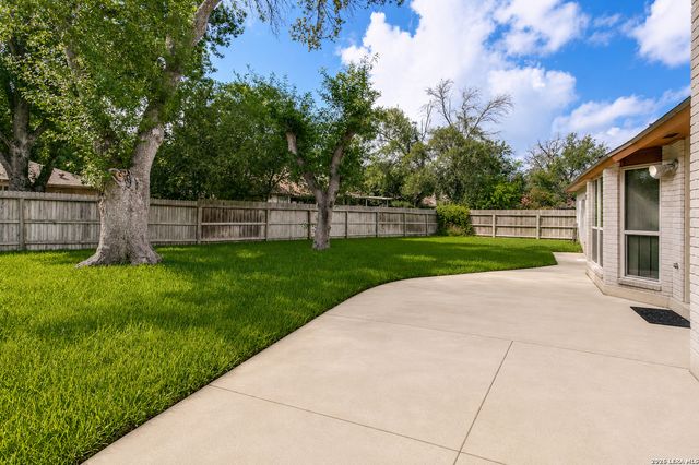 16200 Silver Spur, San Antonio, TX 78232