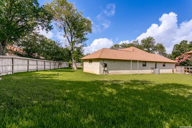 16200 Silver Spur, San Antonio, TX 78232