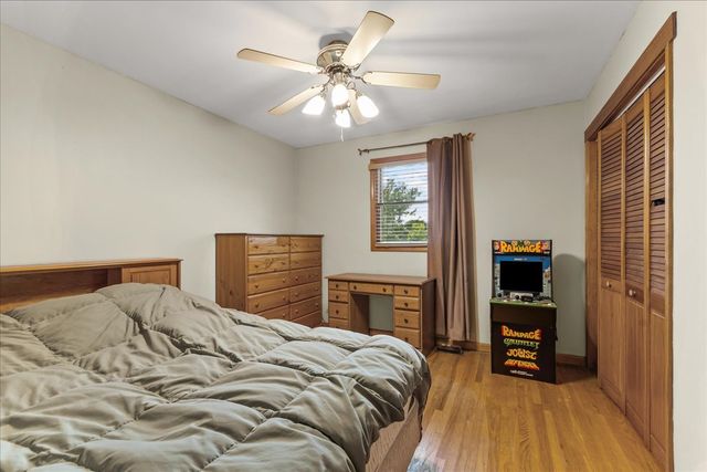 704 Helene Street, Shorewood, IL 60404