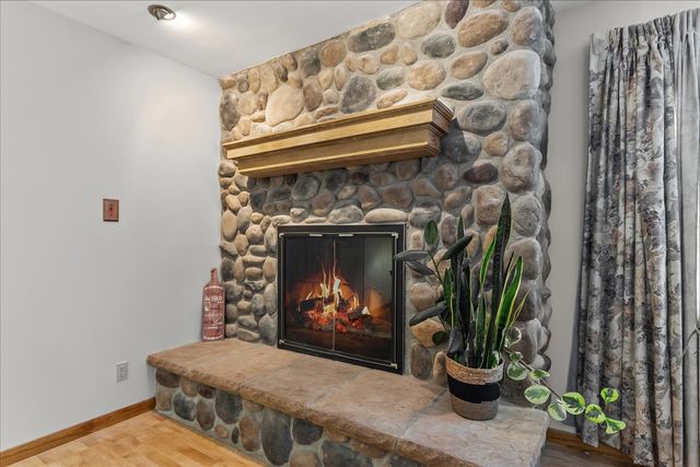 704 Helene Street, Shorewood, IL 60404