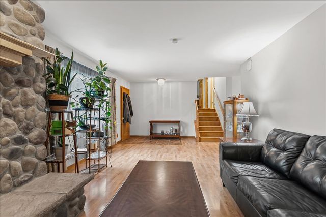 704 Helene Street, Shorewood, IL 60404