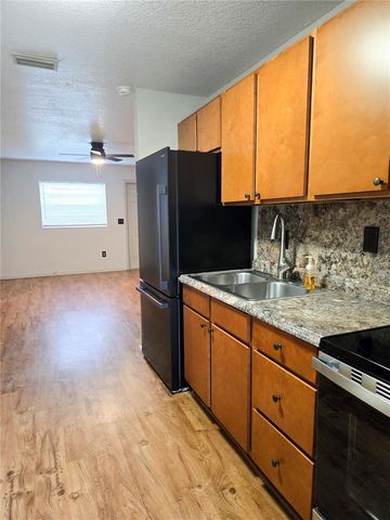 1517 S TAYLOR ROAD, Brandon, FL 33510