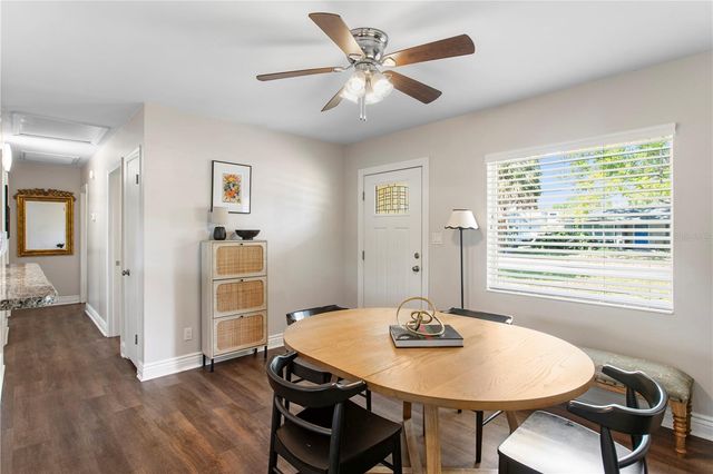 4618 W BAY VILLA AVENUE, Tampa, FL 33611