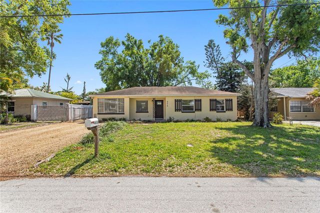 4618 W BAY VILLA AVENUE, Tampa, FL 33611