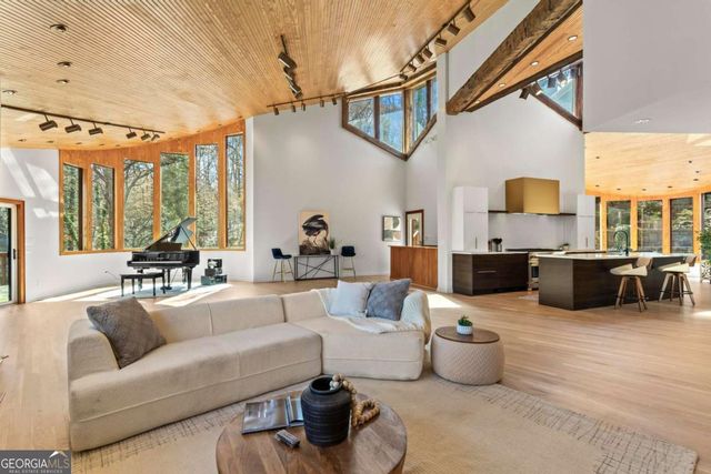 120 Laurel Drive NE, Atlanta, GA 30342