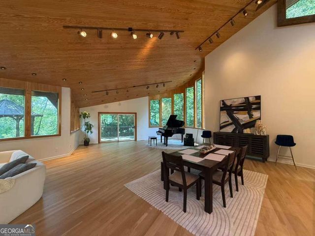 120 Laurel Drive NE, Atlanta, GA 30342