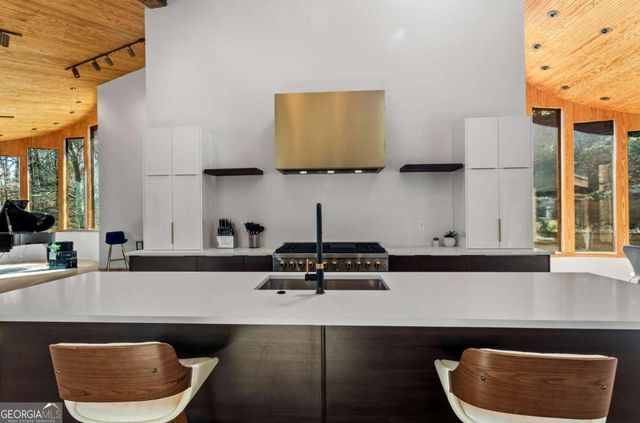 120 Laurel Drive NE, Atlanta, GA 30342