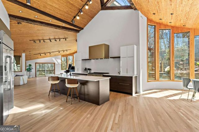 120 Laurel Drive NE, Atlanta, GA 30342