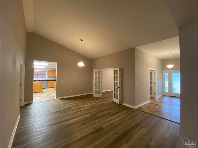 1810 Twin Pine Blvd, Gulf Breeze, FL 32563