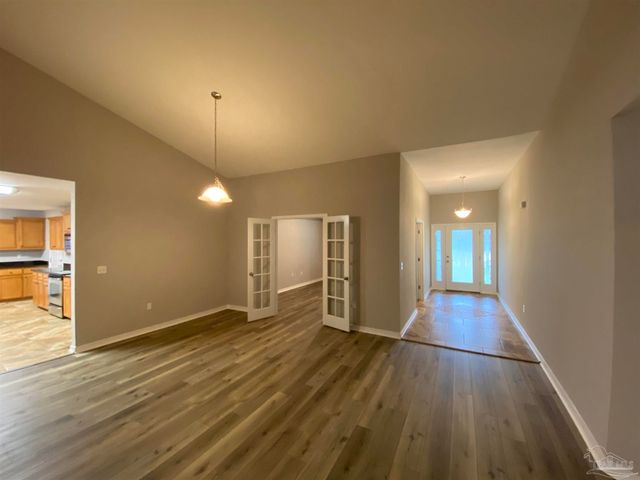 1810 Twin Pine Blvd, Gulf Breeze, FL 32563