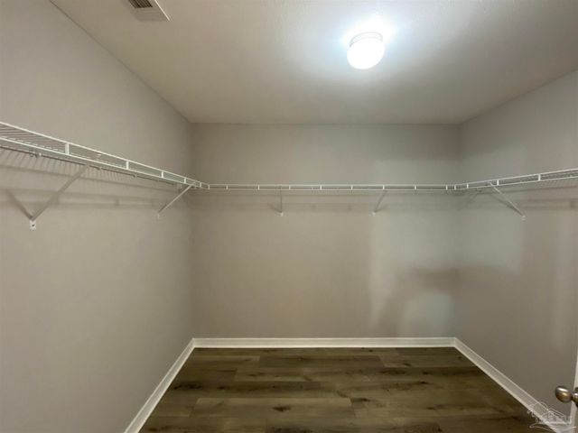 1810 Twin Pine Blvd, Gulf Breeze, FL 32563