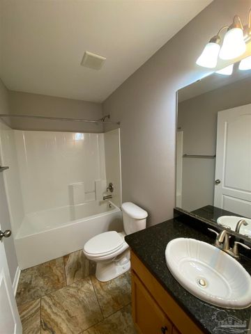 1810 Twin Pine Blvd, Gulf Breeze, FL 32563
