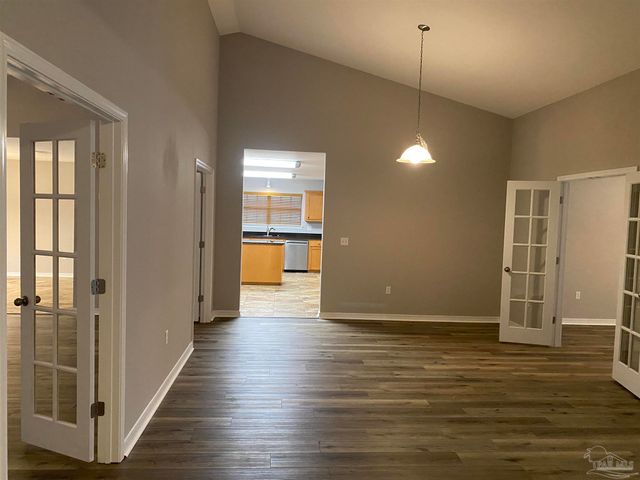 1810 Twin Pine Blvd, Gulf Breeze, FL 32563