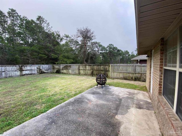 1810 Twin Pine Blvd, Gulf Breeze, FL 32563