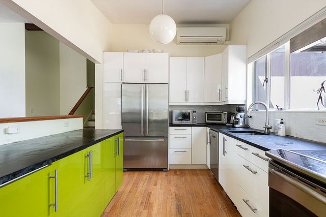 42 Peacock Farm Rd, Lexington, MA 02421