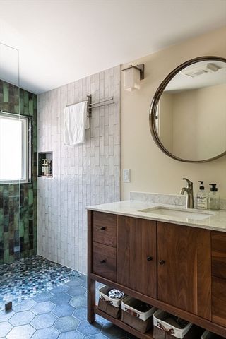 42 Peacock Farm Rd, Lexington, MA 02421