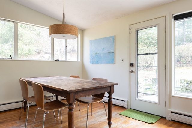 42 Peacock Farm Rd, Lexington, MA 02421
