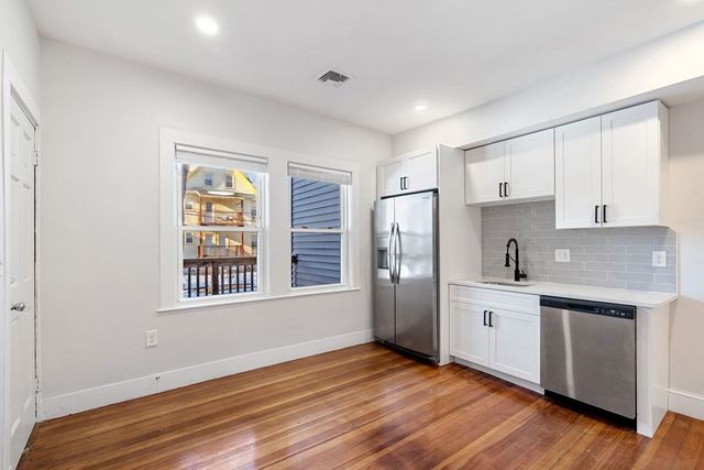 60 Lithgow Street A, Boston, MA 02124