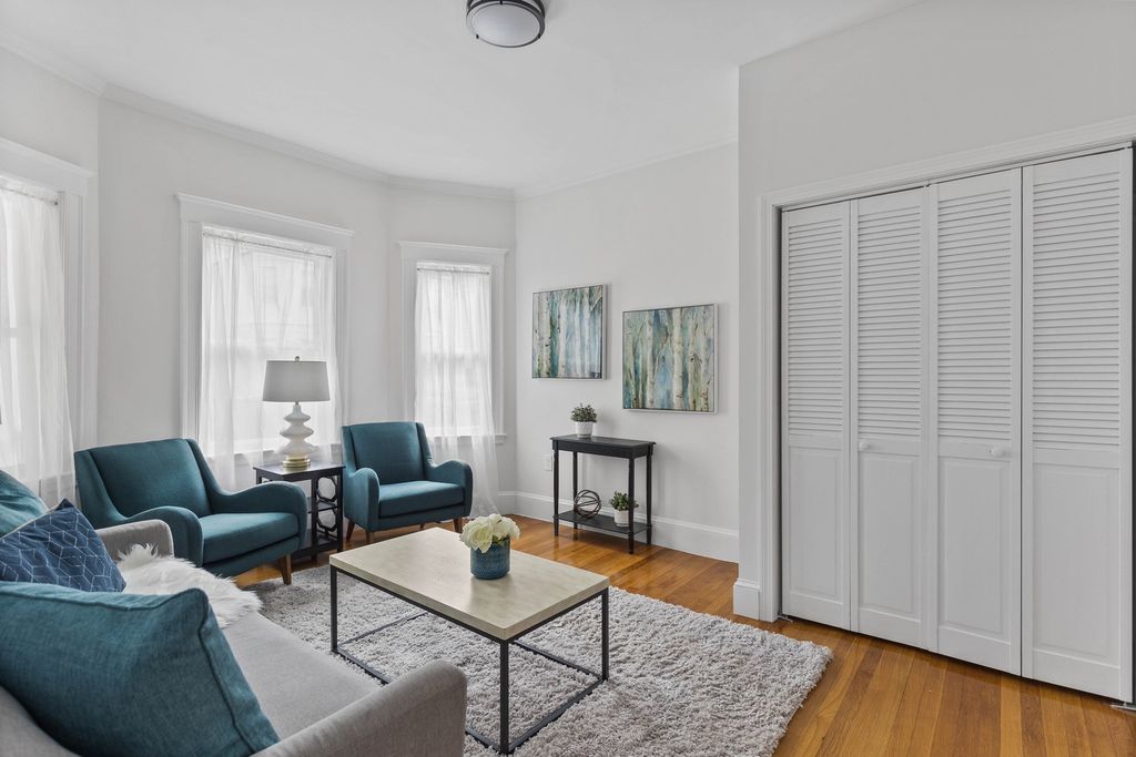 60 Lithgow Street A, Boston, MA 02124