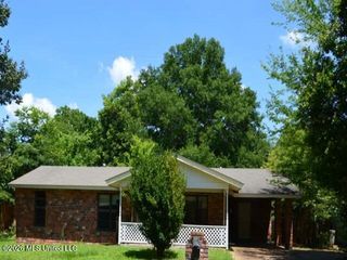 405 Springdale Drive, Columbus, MS 39702
