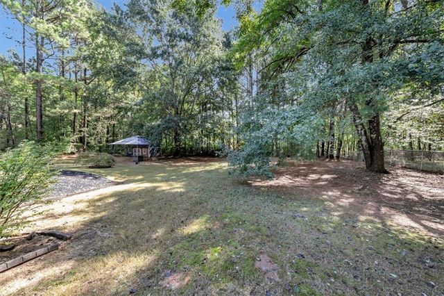 14 Sherwood Drive NW, Cartersville, GA 30121