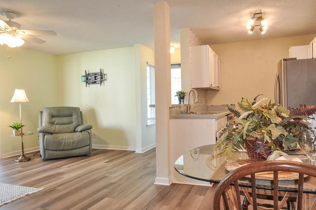 8642 S Bridge Dr Apt F, Myrtle Beach, SC 29575