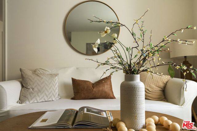 15721 Cobalt Street 102, Sylmar, CA 91342