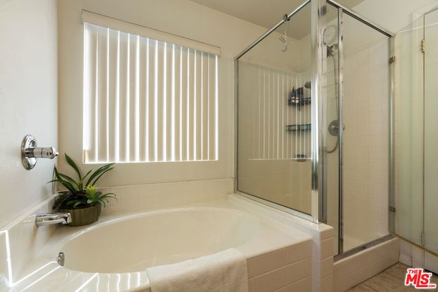 15721 Cobalt Street 102, Sylmar, CA 91342