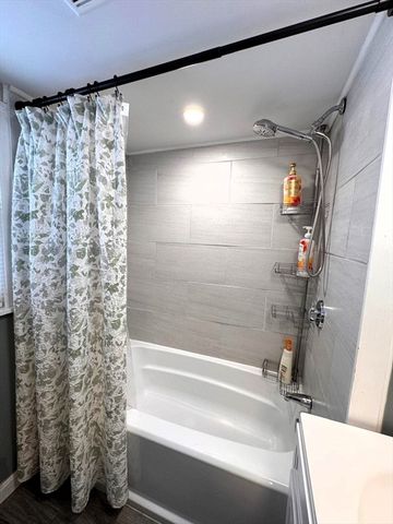 60 Cedar St. B, Waltham, MA 02453