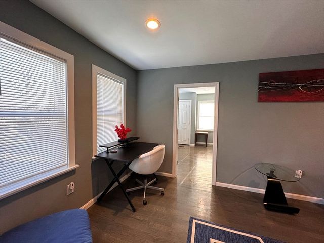 60 Cedar St. B, Waltham, MA 02453