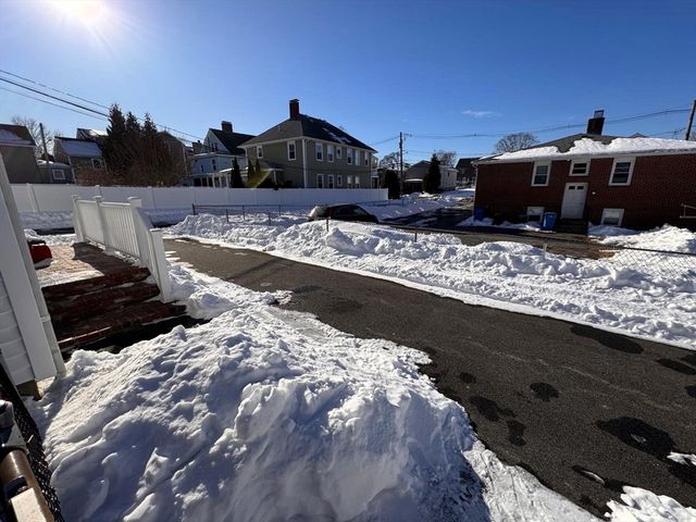 60 Cedar St. B, Waltham, MA 02453