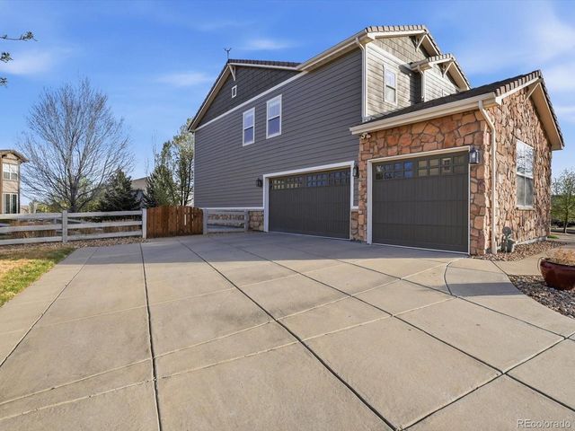 2626 Gray Wolf Loop, Broomfield, CO 80023