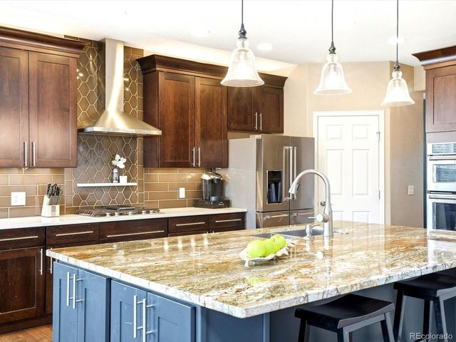 2626 Gray Wolf Loop, Broomfield, CO 80023