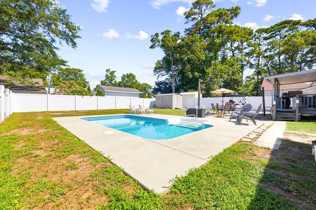 1016 Bay Dr., Surfside Beach, SC 29575