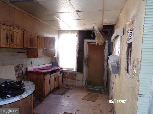 1224 CHESTNUT ST, Camden, NJ 08103