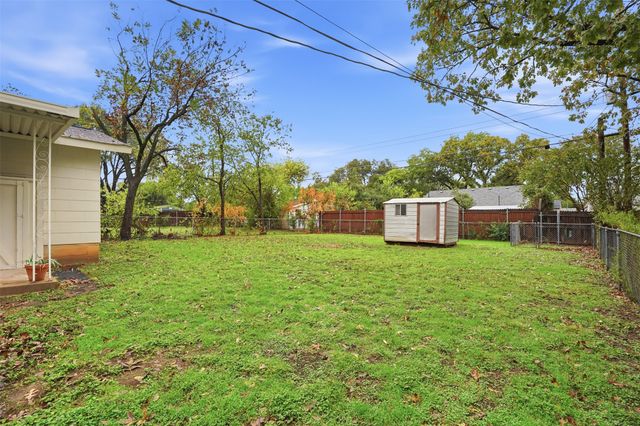 4716 Kilpatrick Avenue, Fort Worth, TX 76107