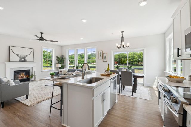 1003 HENRY AVE, West River, MD 20778