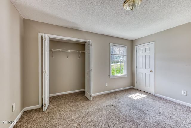 716 King Springs Road Apt 7, Johnson City, TN 37601