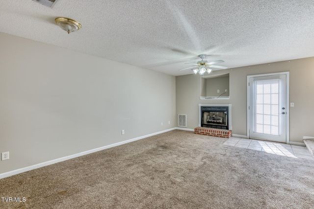 716 King Springs Road Apt 7, Johnson City, TN 37601