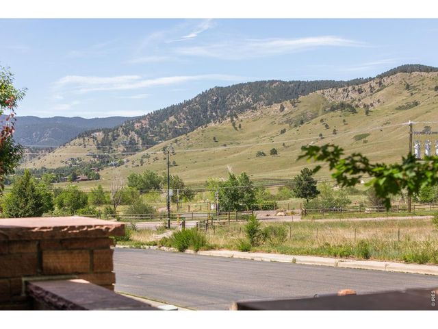 4888 5th St, Boulder, CO 80304