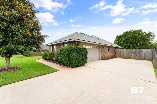 2930 Plantation Drive, Mobile, AL 36695