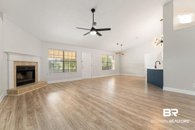 2930 Plantation Drive, Mobile, AL 36695