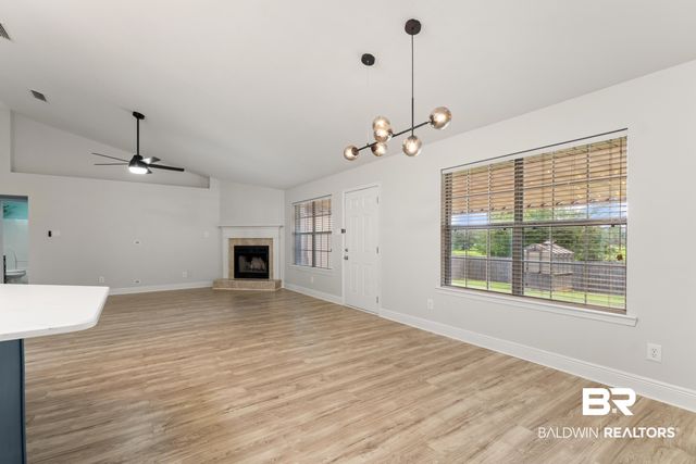 2930 Plantation Drive, Mobile, AL 36695