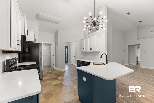 2930 Plantation Drive, Mobile, AL 36695