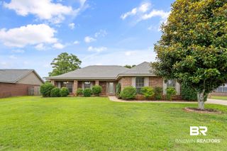 2930 Plantation Drive, Mobile, AL 36695