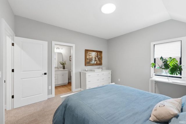 10664 Chestnut Creek Boulevard, Fort Wayne, IN 46814